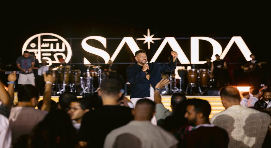 النجم محمد حماقي