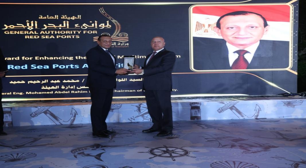 «جائزة التميز في تعظيم السياحة البحرية»