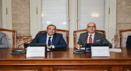 المصرية للاتصالات وجامعة عين شمس توقعان بروتوكول تعاون