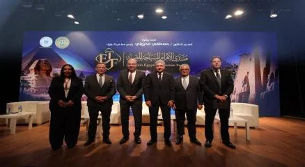 وزيرا السياحة والطيران