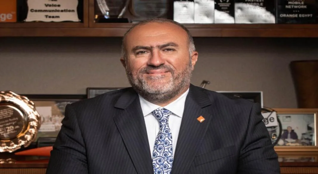 الدكتور أيمن أميري، رئيس قطاع التكنولوجيا والمعلومات بشركة أورنج مصر